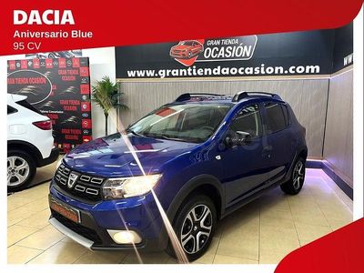 Usado Dacia Sandero 95 CV (69 kW) 2020 Azul Berlina
