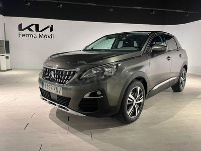 Usado Peugeot 3008 Allure 130 CV (95 kW) 2018 Gris / plata SUV