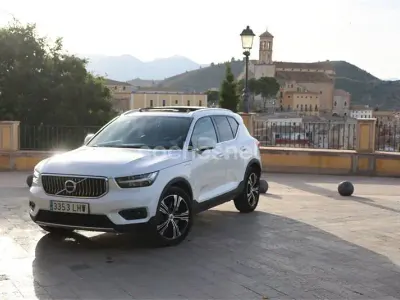 Usado Volvo XC40 Inscription 262 CV (192 kW) 2020 Blanco SUV