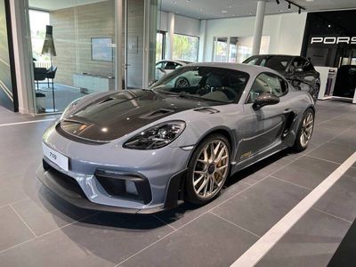 Porsche 718 Cayman GT4