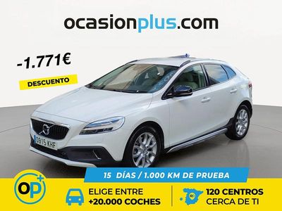 Blanco Usado 2018 Volvo V40 CC Pro Familiar | 19.490 € (Un poco caro)