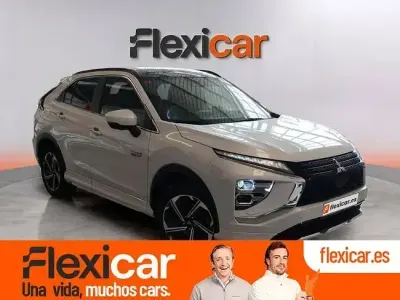Usado Mitsubishi Eclipse Cross 188 CV (138 kW) 2021 Blanco SUV