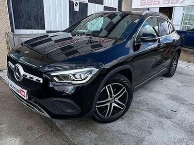 Usado Mercedes GLA180 150 CV (110 kW) 2020 Negro SUV