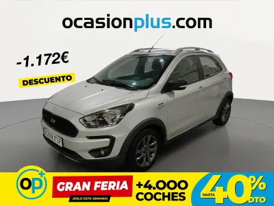 Usado Ford Ka Active 85 CV (62 kW) 2018 Gris Berlina