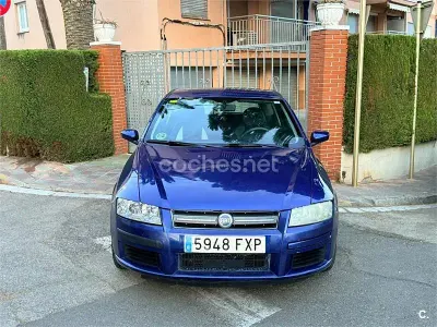 Usado Fiat Stilo Dynamic 120 CV (88 kW) 2007 Azul Familiar