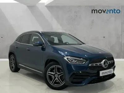 Usado Mercedes GLA200 150 CV (110 kW) 2020 Azul SUV