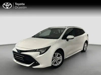 Usado Toyota Corolla Active 122 CV (89 kW) 2022 Blanco Familiar