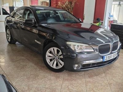 BMW 730