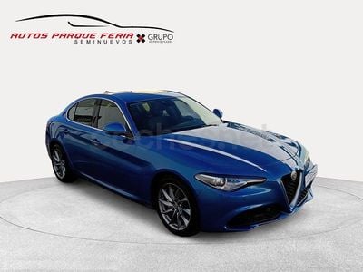 Usado Alfa Romeo Giulia Executive 190 CV (139 kW) 2020 Azul Berlina