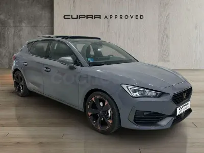 Usado Cupra Leon 150 CV (110 kW) 2023 Gris / plata Berlina