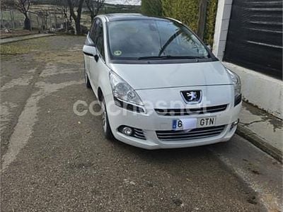 Blanco Usado 2010 Peugeot 5008 Sport Monovolumen | 4995 € (Precio justo)