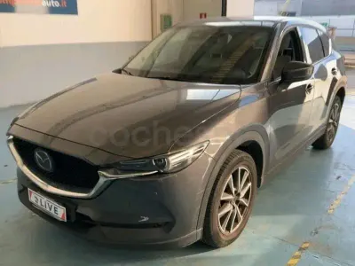 Käytetty Mazda CX-5 175 HP (128 kW) 2018 Harmaa Katumaasturi