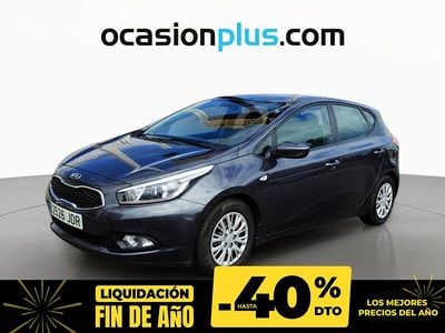 Gris Usado 2015 Kia Ceed Utilitario | 6944 € (Precio justo)