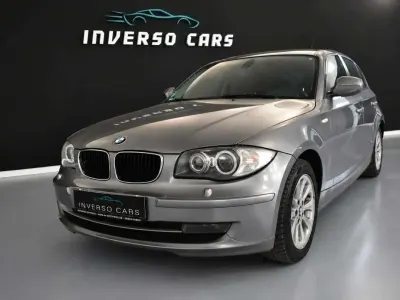 Usado BMW 118 143 CV (105 kW) 2010 Gris Utilitario