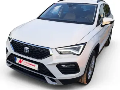 Usado Seat Ateca Style 116 CV (85 kW) 2021 Blanco SUV