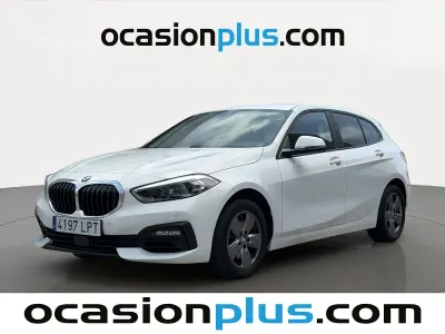 Usado BMW 118 140 CV (102 kW) 2021 Blanco Utilitario