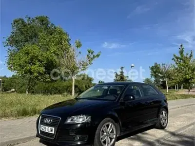 Usado Audi A3 Ambiente 105 CV (77 kW) 2008 Negro Utilitario
