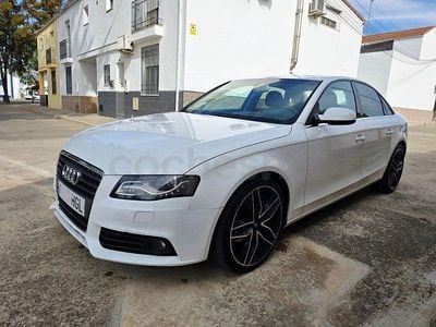 Usado Audi A4 143 CV (105 kW) 2011 Blanco Berlina