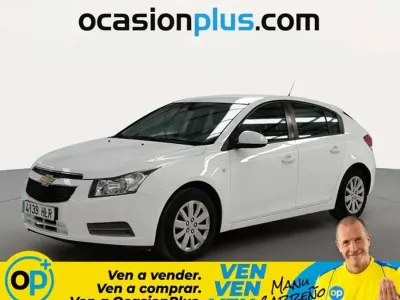 Usado Chevrolet Cruze LT 124 CV (91 kW) 2012 Blanco Utilitario