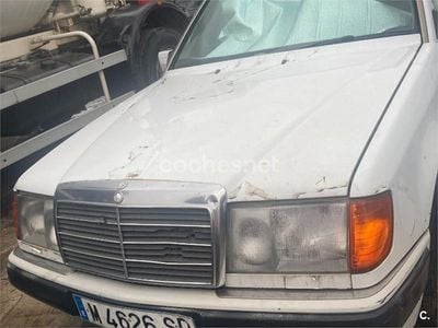 Blanco Usado 1993 Mercedes E300 Familiar | 2000 €