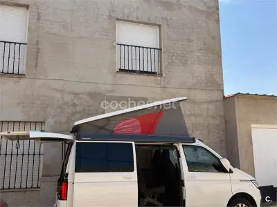 Usado VW Caravelle 150 CV (110 kW) 2022 Blanco Van
