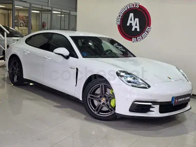 Usado Porsche Panamera 4 462 CV (339 kW) 2018 Blanco Berlina