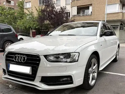 Usado Audi A4 S-Line 150 CV (110 kW) 2015 Blanco Familiar