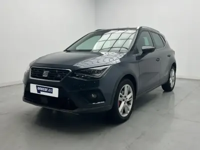 Usado Seat Arona FR 110 HP (80 kW) 2021 Cinzento SUV