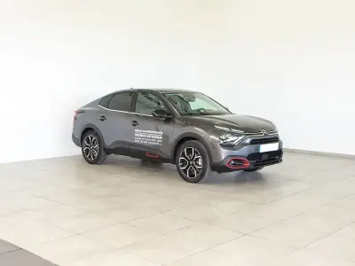 Brugt Citroën e-C4 Shine 114 kW (156 HK) 2023 Grå Sedan