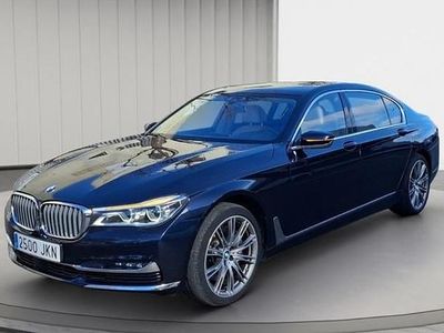 Usado 2015 BMW 750L Comfort Edition Berlina | 28.990 €