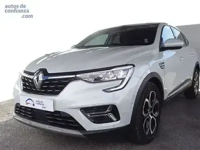 Usado Renault Arkana Zen 145 CV (106 kW) 2022 Blanco SUV