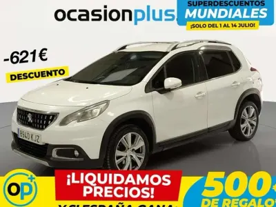 Usado Peugeot 2008 Allure 110 CV (80 kW) 2018 Blanco SUV