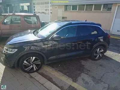 Usado VW T-Roc R-line 150 CV (110 kW) 2023 Rojo SUV
