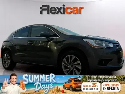 Usado DS Automobiles DS4 Design 120 CV (88 kW) 2015 Gris Berlina
