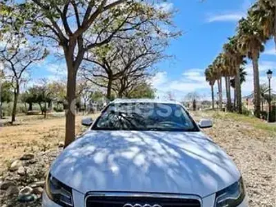 Usado Audi A4 143 CV (105 kW) 2011 Blanco Familiar