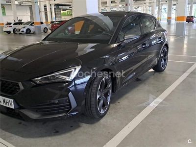 Usado Cupra Leon 190 CV (139 kW) 2023 Negro Berlina
