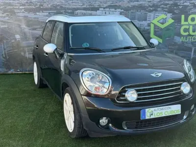 Usado Mini Cooper Countryman 122 CV (89 kW) 2011 Negro SUV