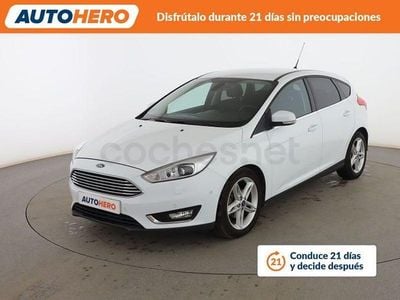 Usado Ford Focus Titanium 120 CV (88 kW) 2015 Blanco Berlina