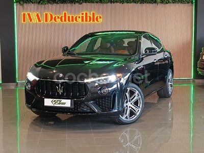 Usado Maserati Levante 350 CV (257 kW) 2019 Gris / plata SUV