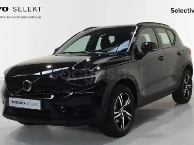 Nuevo Volvo XC40 Plus 163 CV (119 kW) 2026 Negro SUV