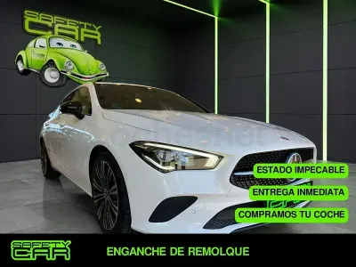 Usado Mercedes CLA250e Shooting Brake 224 CV (164 kW) 2020 Blanco Familiar