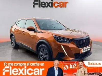 Usado Peugeot 2008 Active 100 CV (73 kW) 2021 Naranja SUV