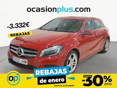 Rojo Usado 2015 Mercedes A180 Style Utilitario | 14.750 € (Precio justo)