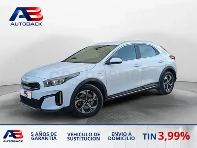 Usado Kia XCeed 136 CV (100 kW) 2023 Blanco SUV