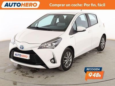 Usado Toyota Yaris Hybrid Active 101 CV (74 kW) 2019 Blanco Utilitario
