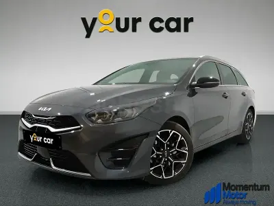 Usado Kia Ceed GT GT-Line 160 CV (117 kW) 2023 Gris / plata Familiar