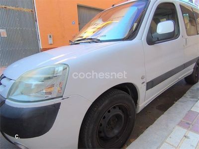 Usado Peugeot Partner Tepee 90 CV (66 kW) 2009 Blanco Monovolumen