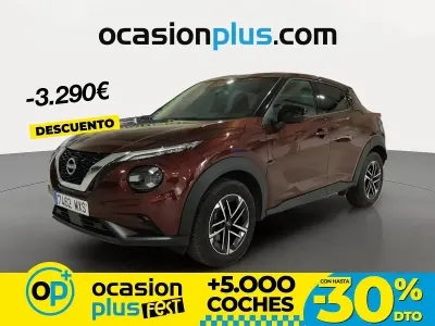 Begagnad Nissan Juke N-Connecta 114 HK (83 kW) 2025 Röd SUV