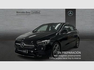 Usado Mercedes B200 AMG line 150 CV (110 kW) 2024 Negro Monovolumen