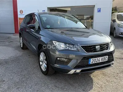 Usado Seat Ateca Ecomotive 115 CV (84 kW) 2017 Gris / plata SUV